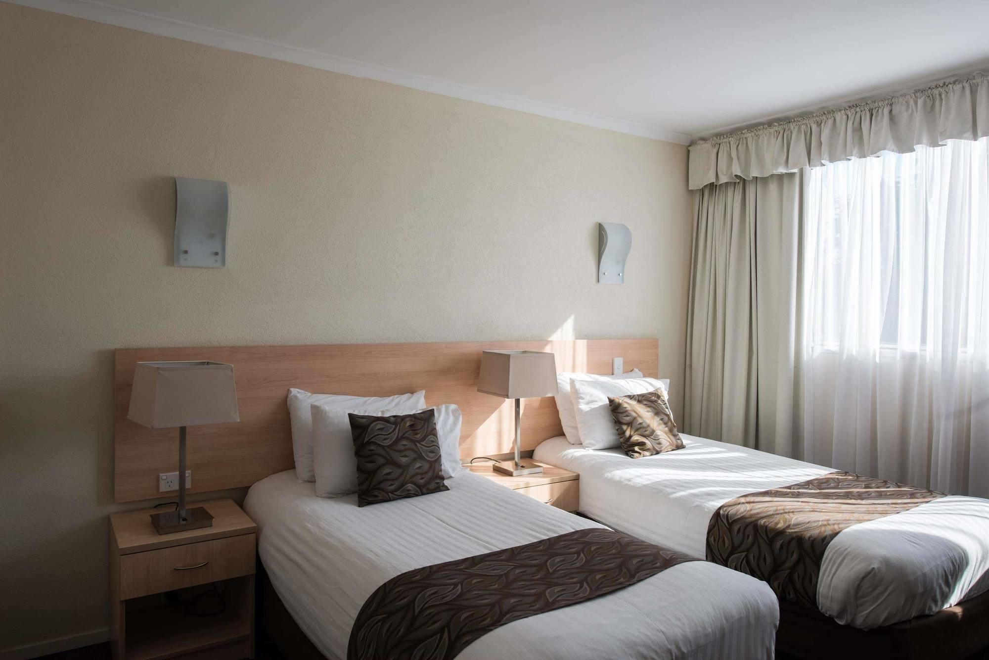 Best Western Balmoral Motor Inn Glenorchy Екстериор снимка