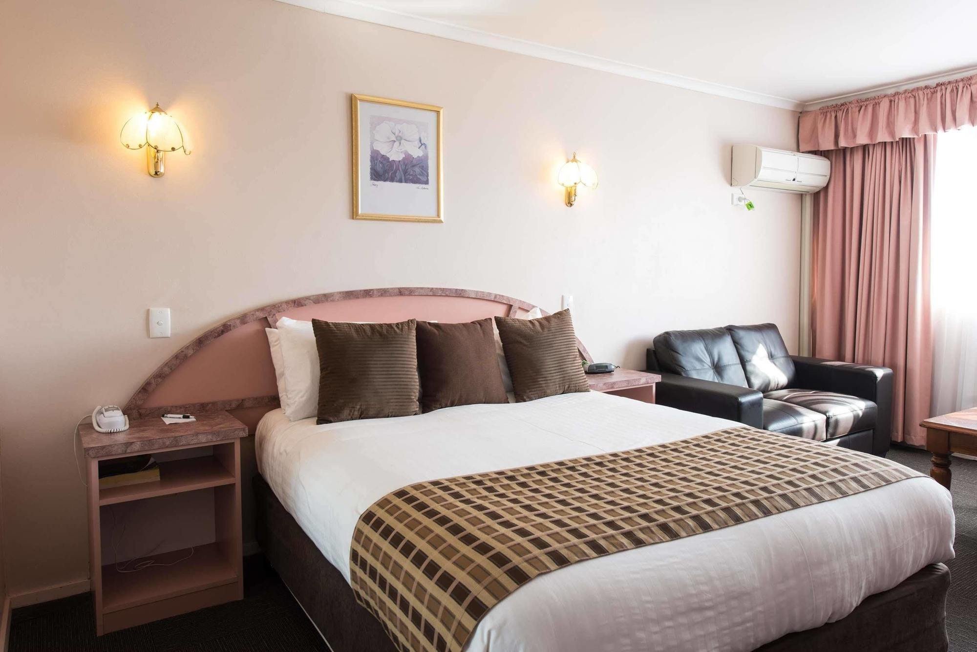 Best Western Balmoral Motor Inn Glenorchy Екстериор снимка
